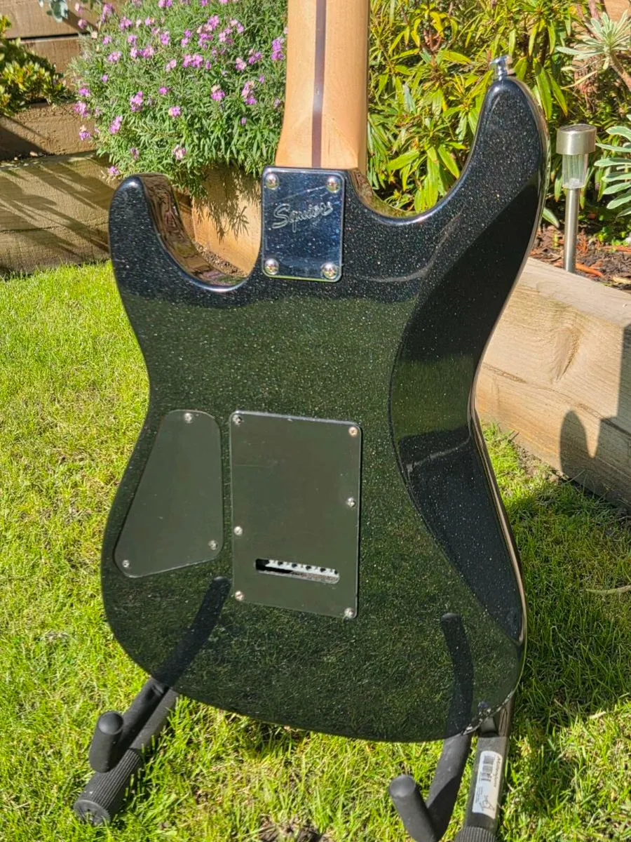 Squier Showmaster - Image 4