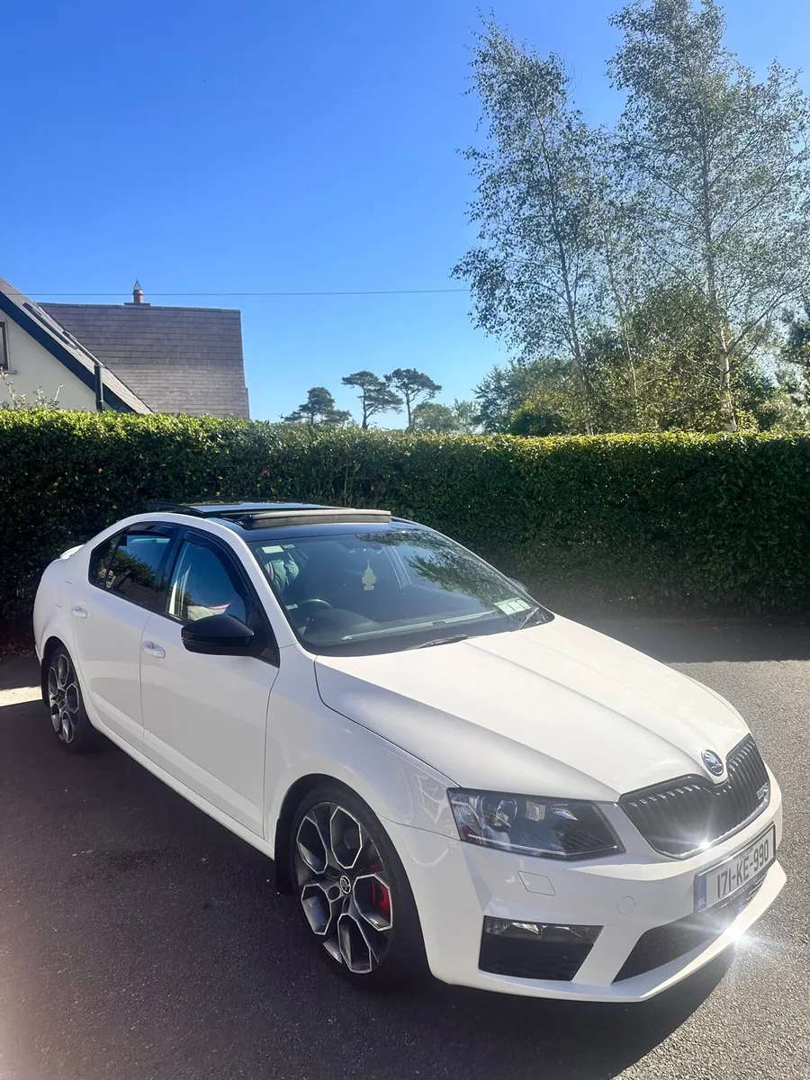 2017 Skoda Octavia VRS Challenge Edition 2.0 TDI - Image 1