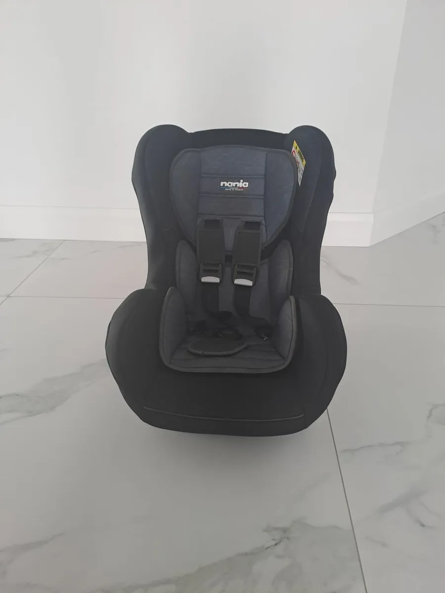 Childs car seat - Image 1