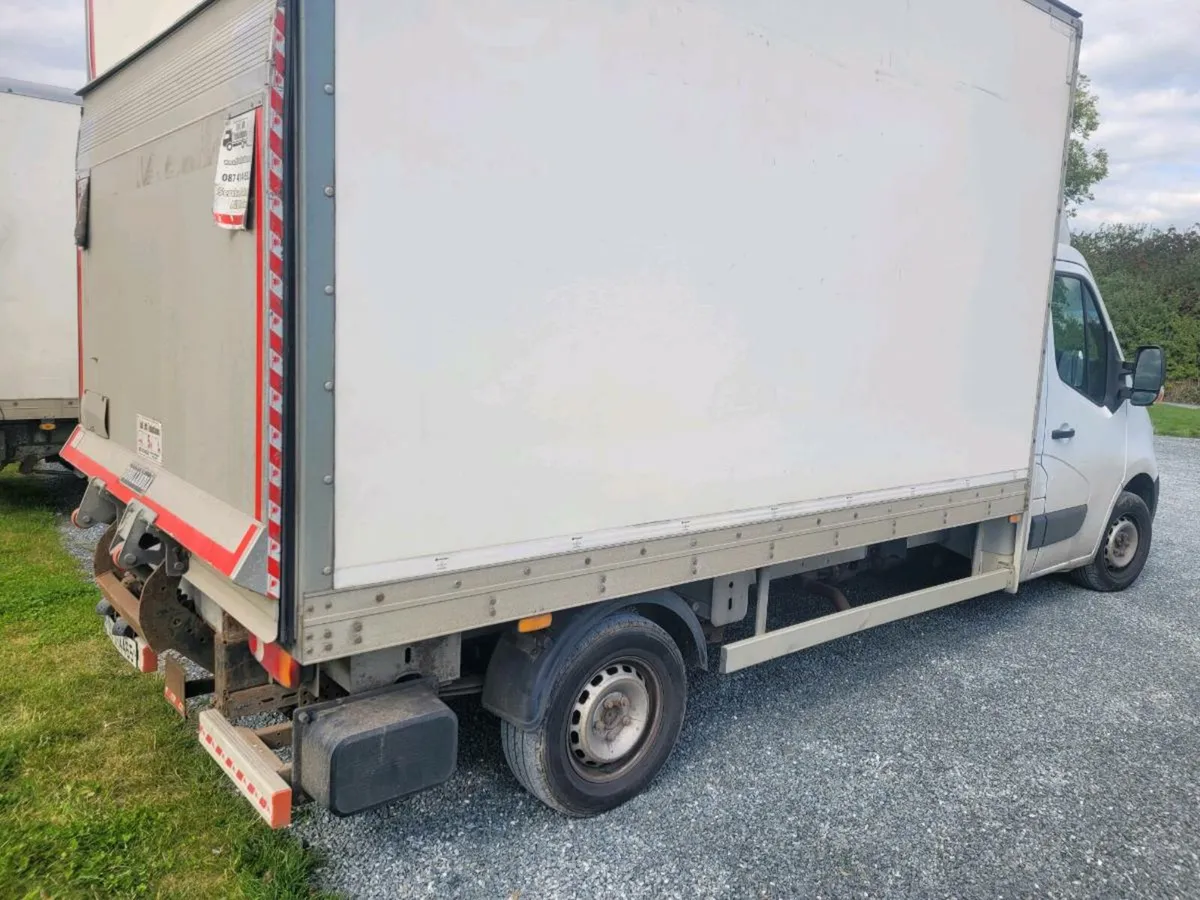 2019 opel movano  box body - Image 4