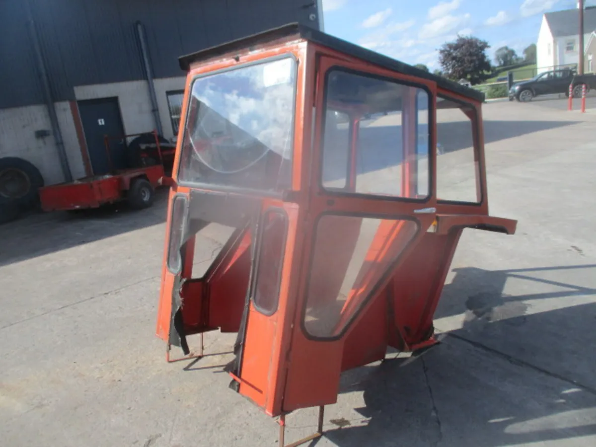 C&G Cab To Suit MF 165, 175, 185 - Image 3