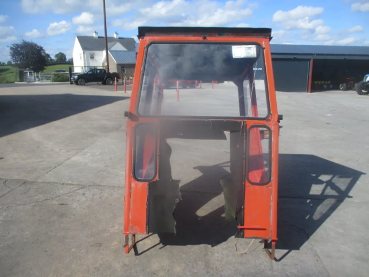 C&G Cab To Suit MF 165, 175, 185 - Image 2
