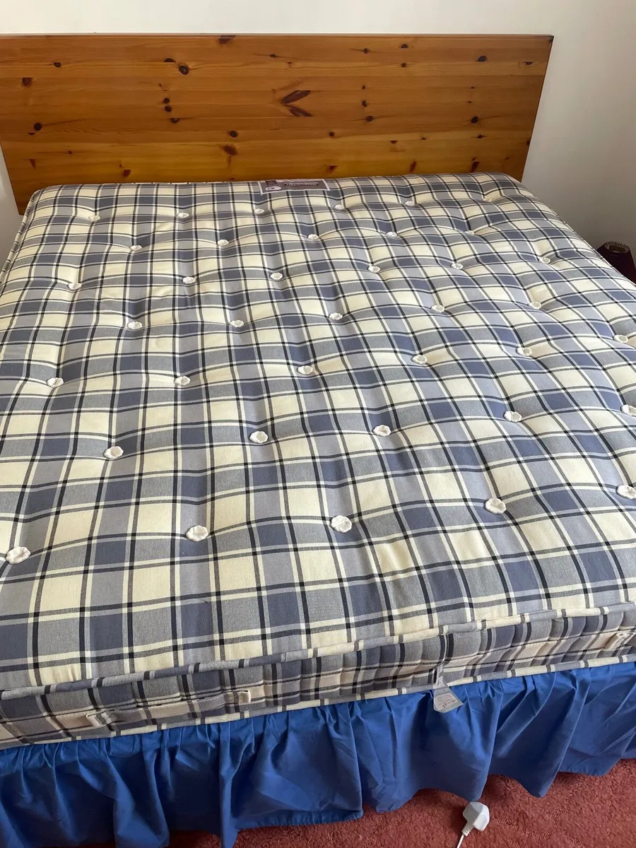 Super king size bed - Image 1