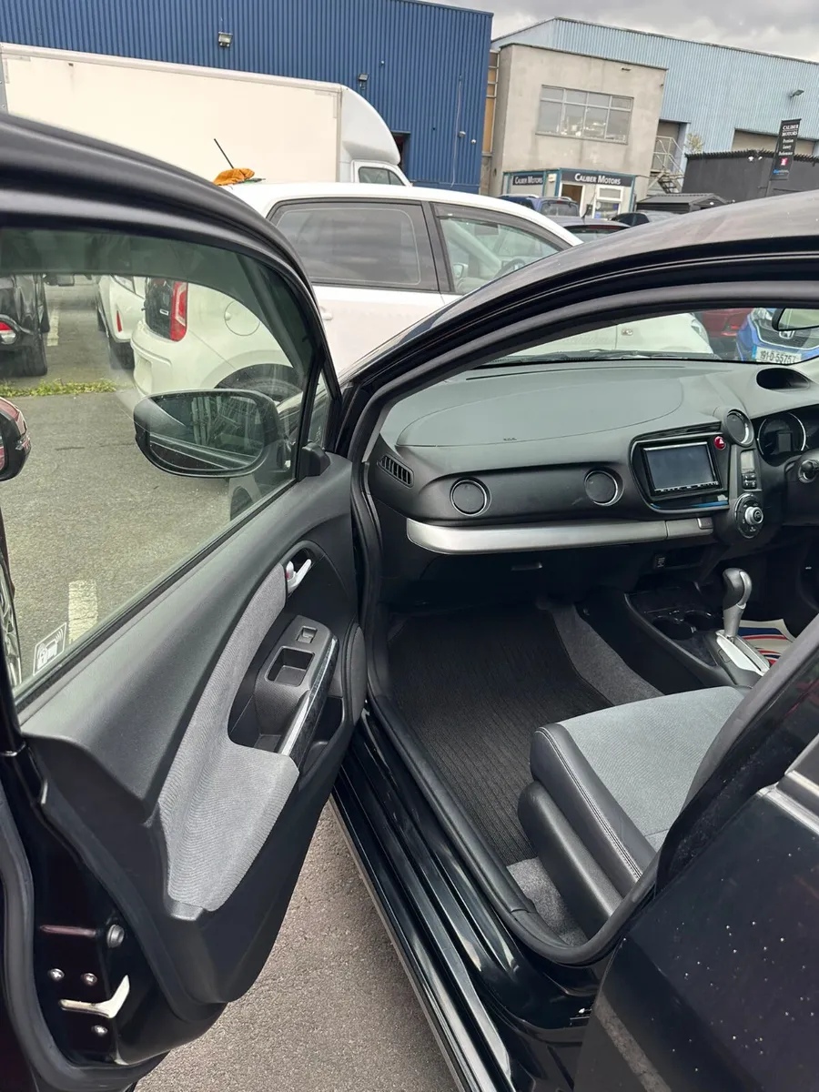 Honda Insight Exclusive - Image 3