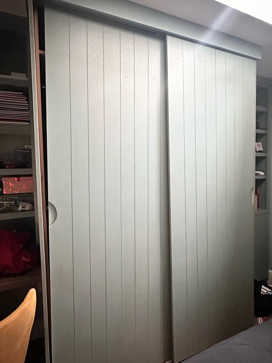 FREE!! Built in wardrobes, shelving and locker. - Image 1