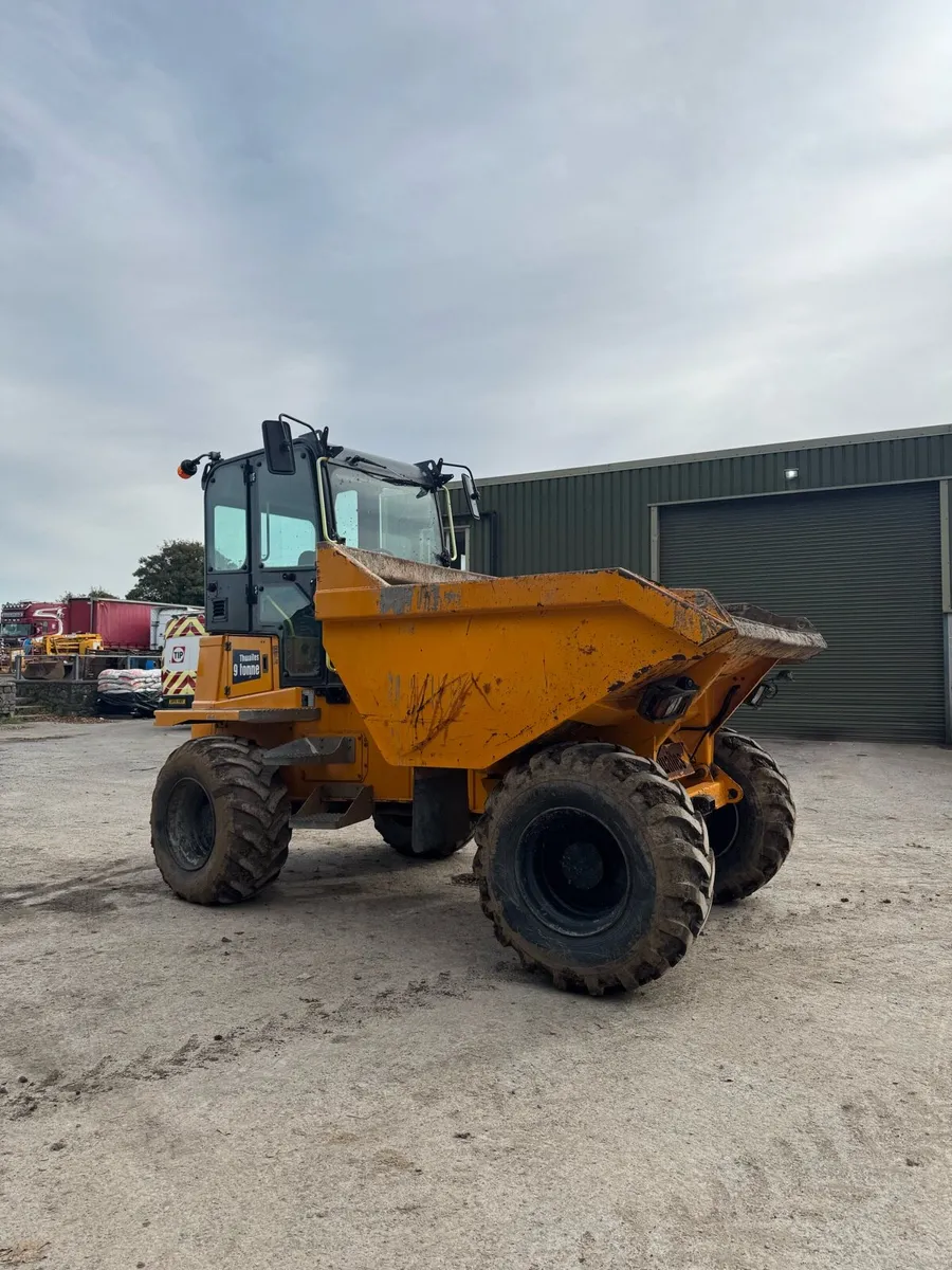 Thwaites 9T with Cab - Image 4