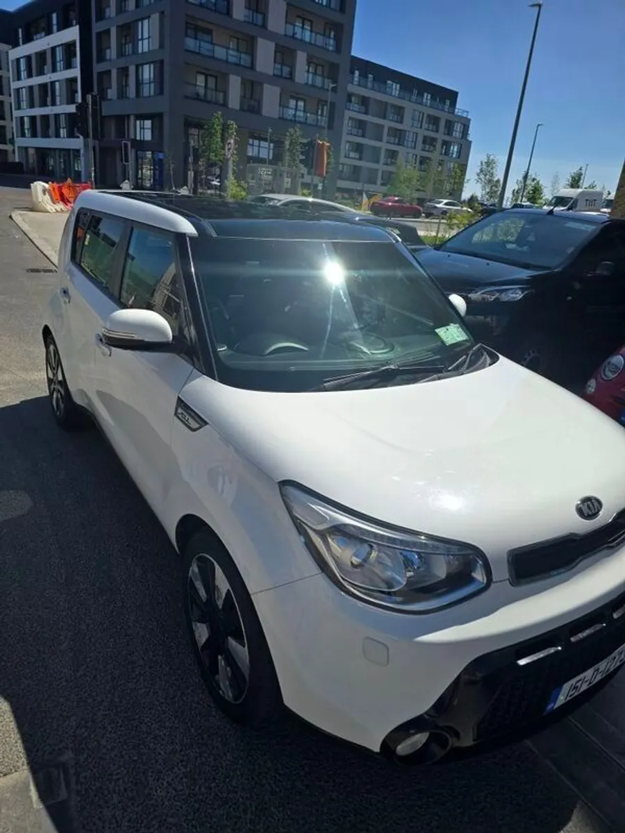 2015 Kia Soul Platinum Edition Tax & NCT Low KM - Image 1