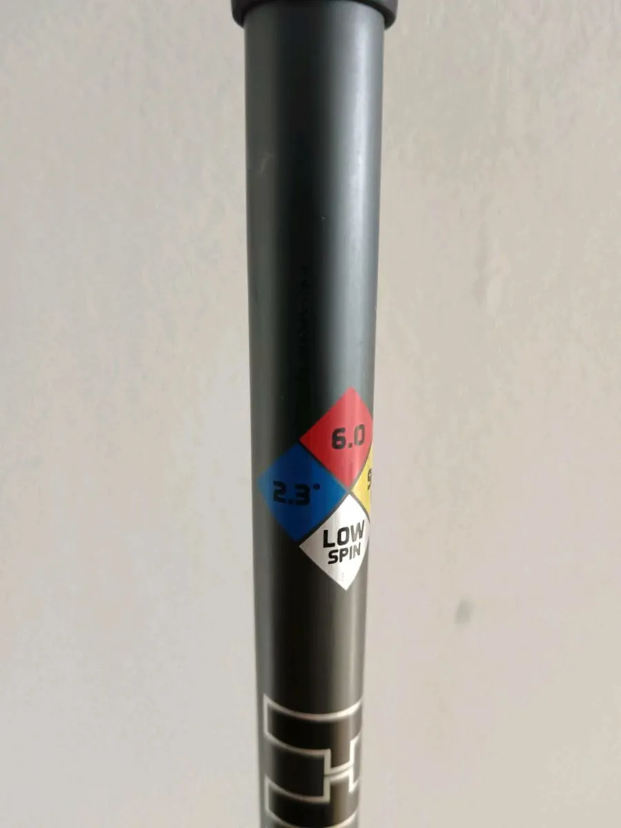 Golf club - Image 2