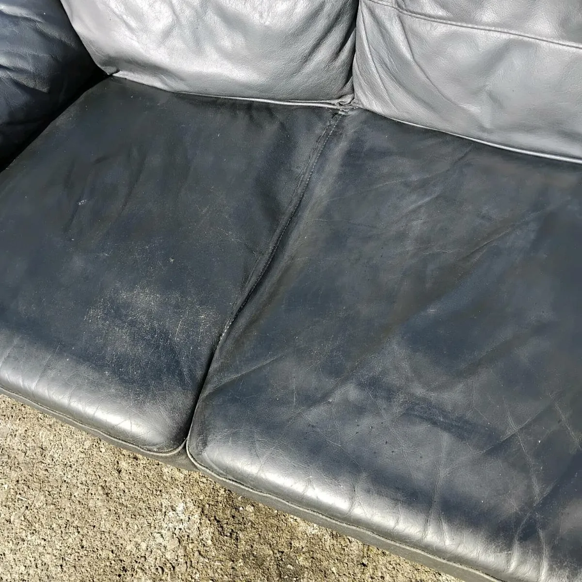 Black 2 seater - Image 4