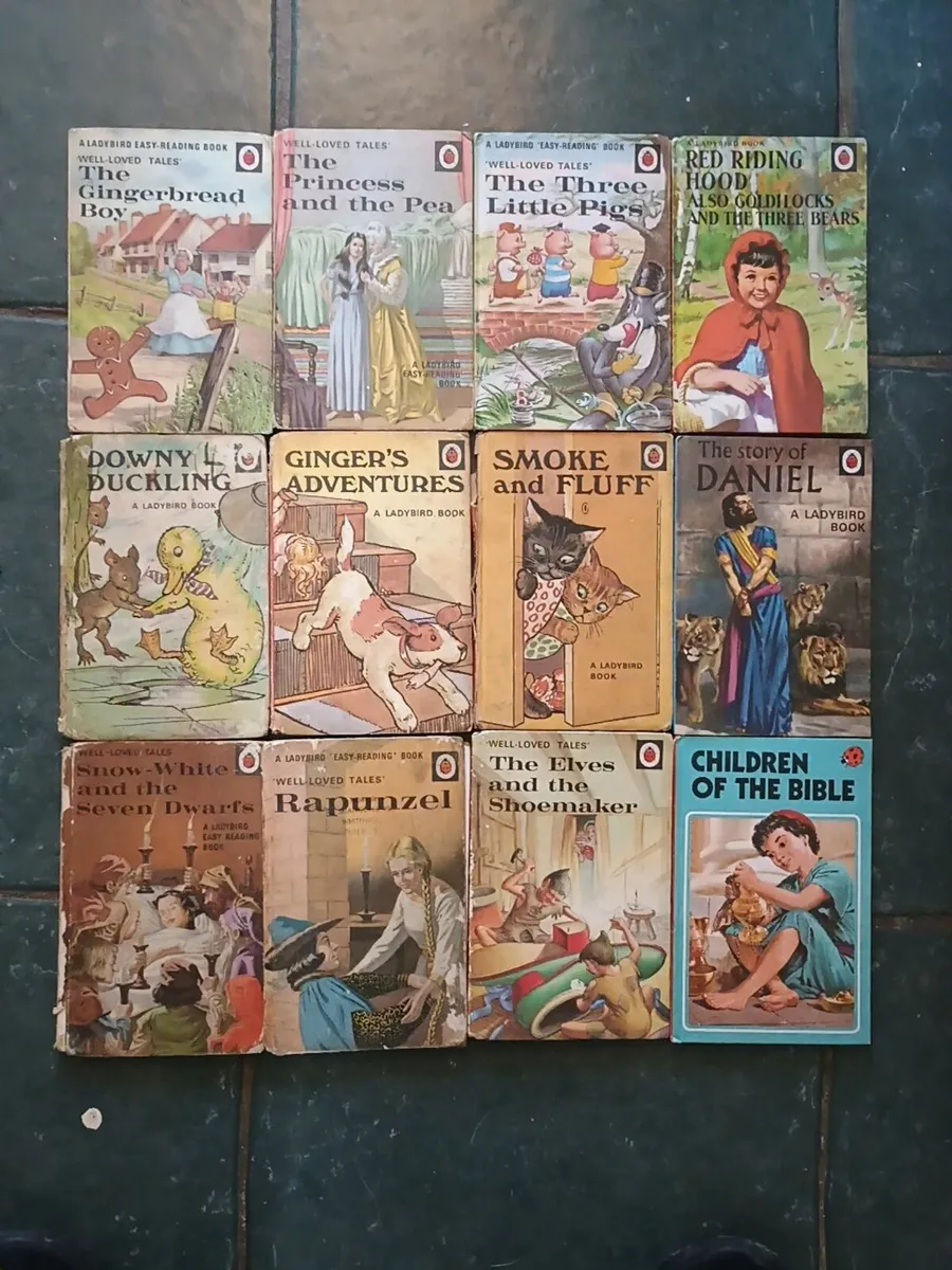 Large bundle of books from the 60s, 70s and 80s. - Image 1