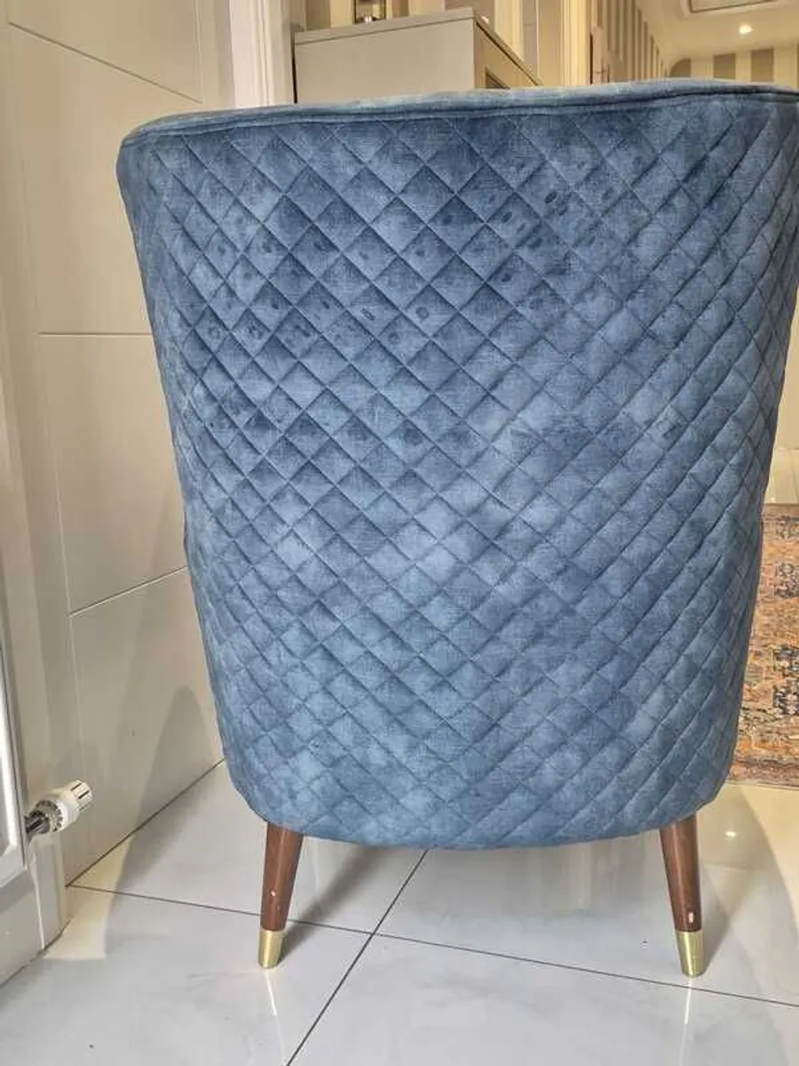 Luxury Velvet Armchair - Image 2