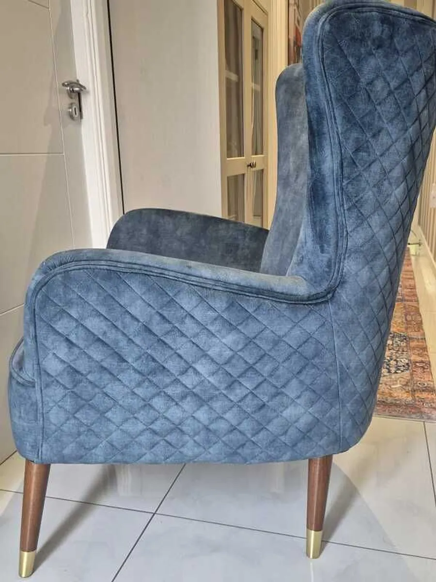Luxury Velvet Armchair - Image 3