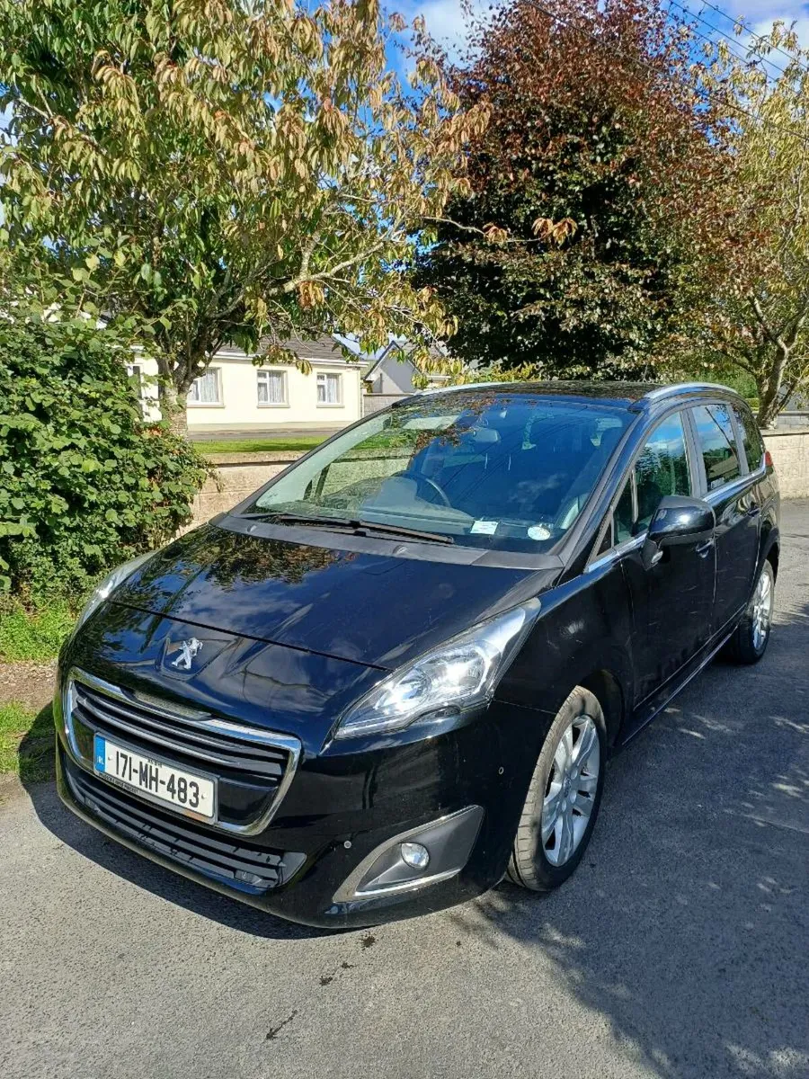 PEUGEOT 5008 2017 7 SEATER ONLY 102000KM - Image 2