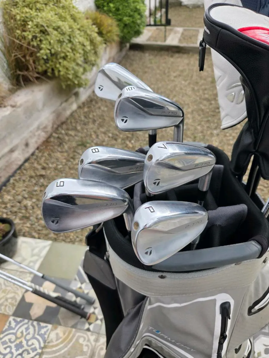 Golf clubs - Image 1