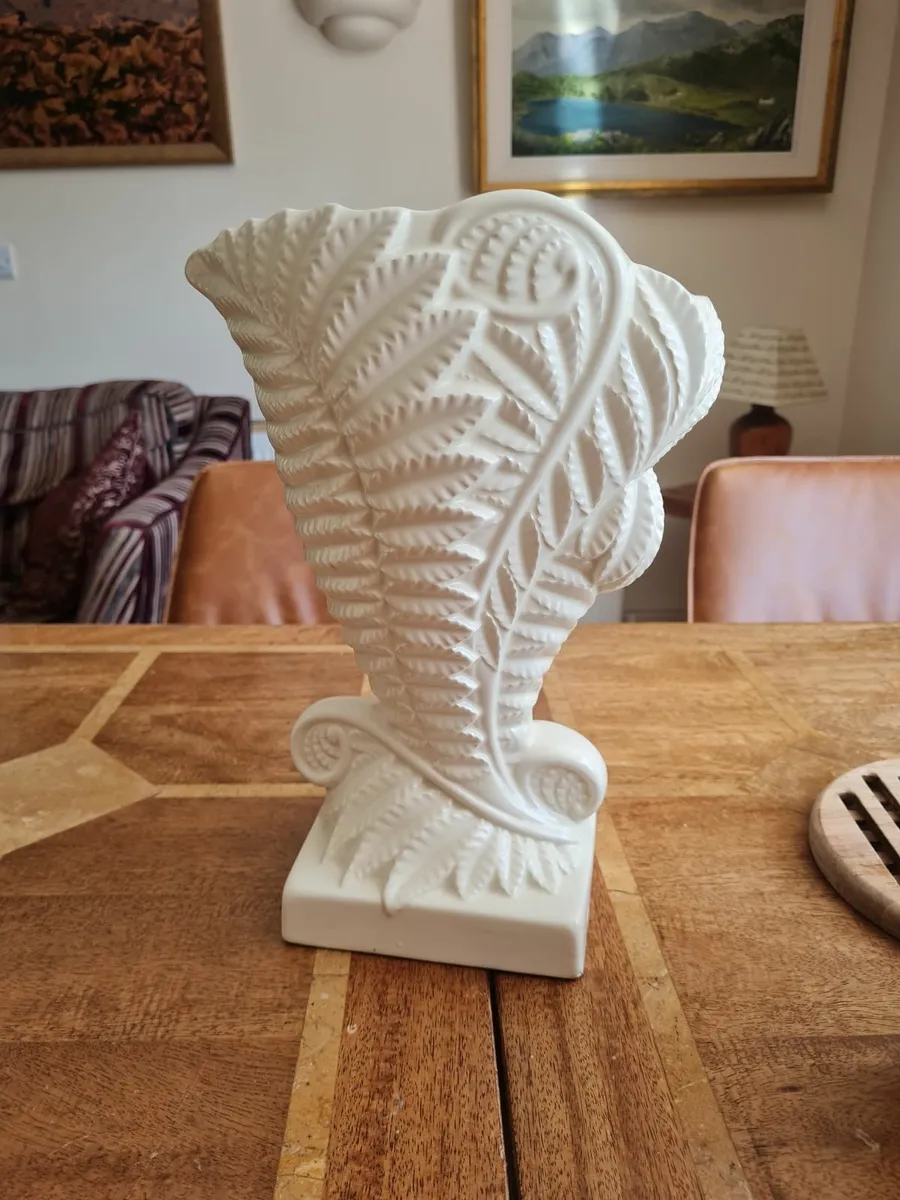 Vintage beswick vase - Image 1