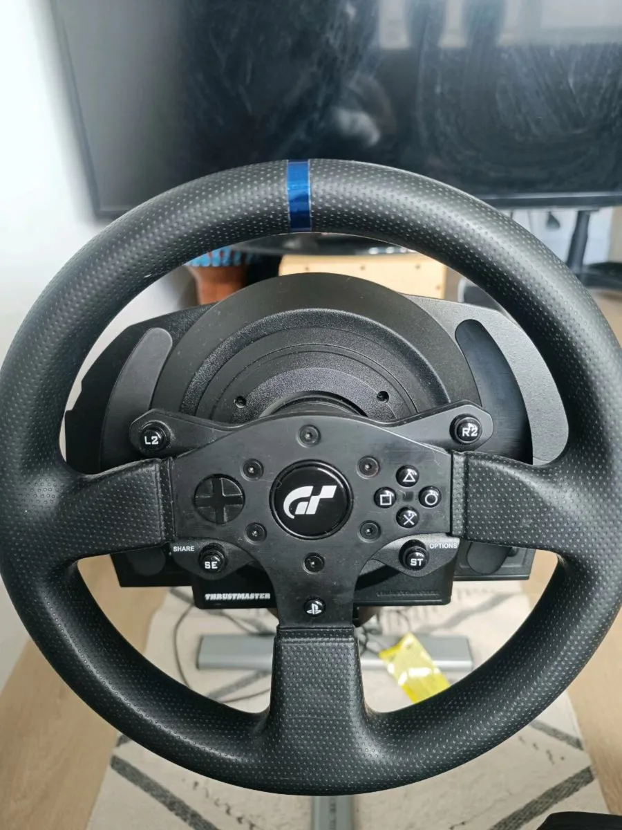 Playseat® Evolution + Thrustmaster T300RS GT Sim - Image 3