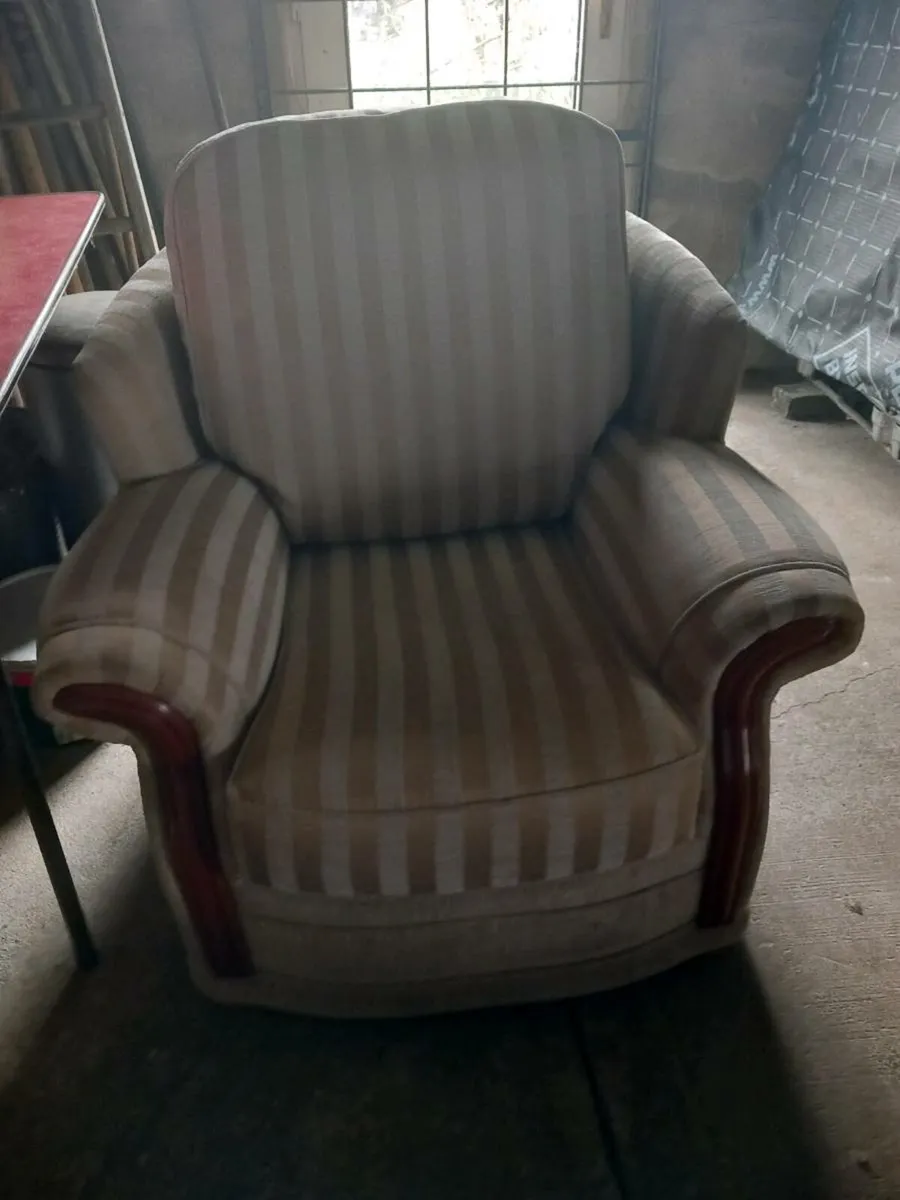 Armchair and couch - Image 4