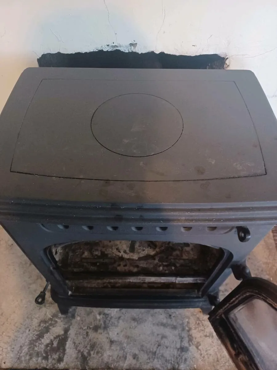 Wood burning stove - Image 3