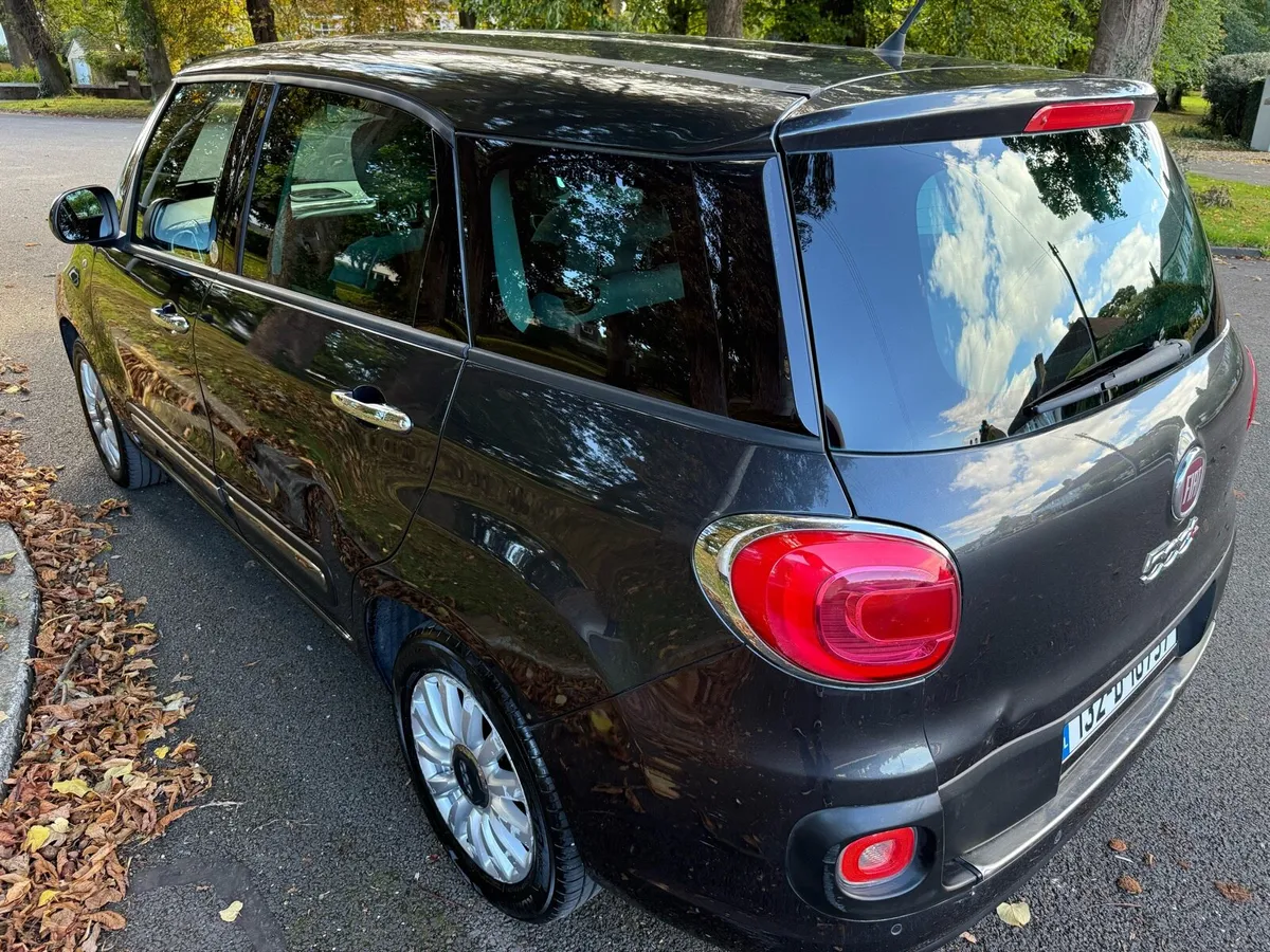 2013 fiat 500L 7 seats - Image 4