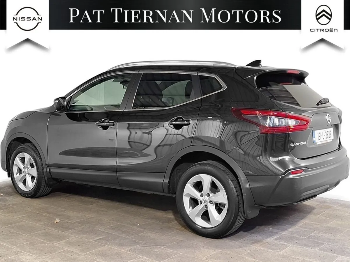 Nissan QASHQAI 1.2 PET SV - Image 2