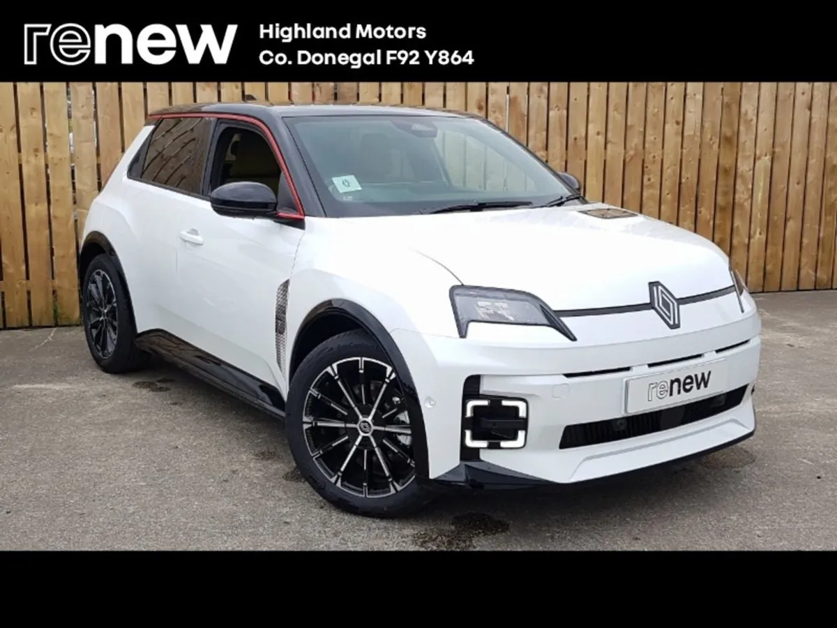 Renault 5 0.0 Litre Electric - Image 1