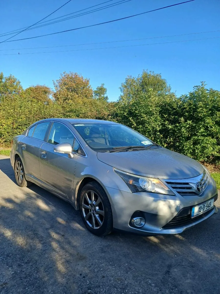 TOYOTA AVENSIS 2012 LOW KM NEW NCT - Image 1