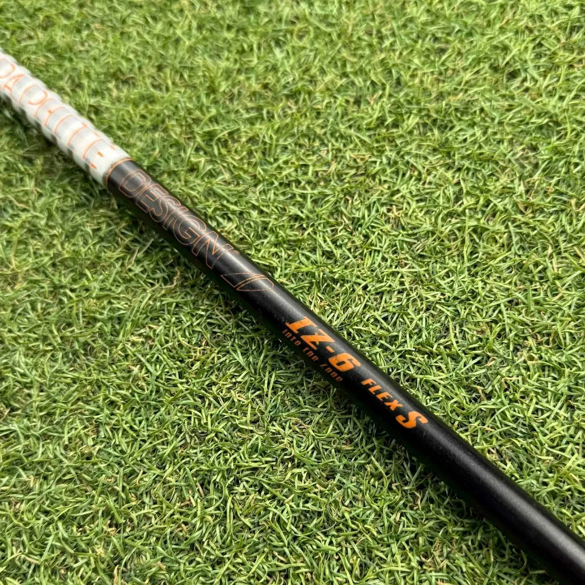Graphite Design Tour Ad IZ-6 Stiff Driver Shaft - Image 3