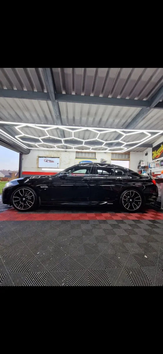 BMW 5-Series 2016 - Image 3