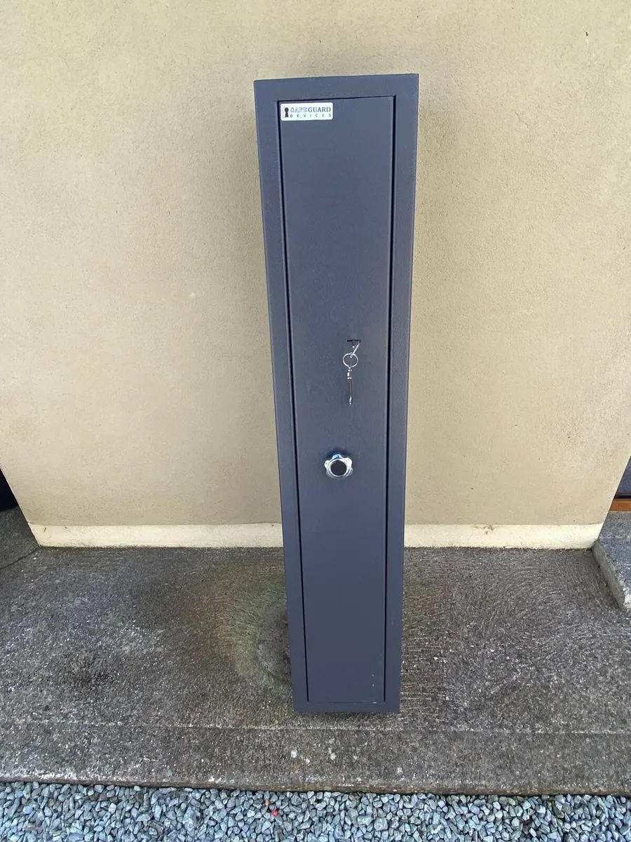 Gun safe - Image 1