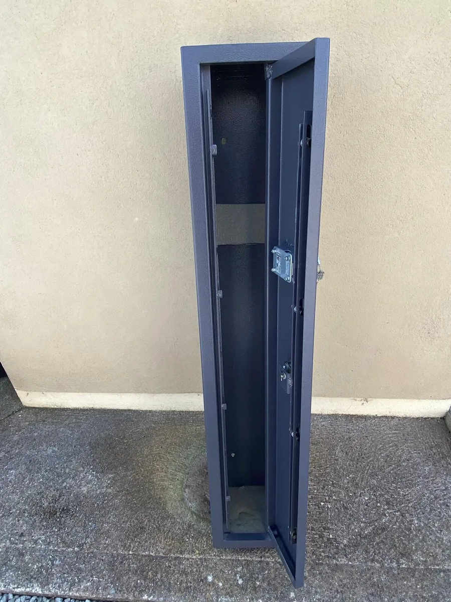 Gun safe - Image 2