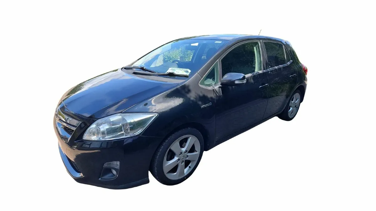 Toyota Auris 2012 - Image 4