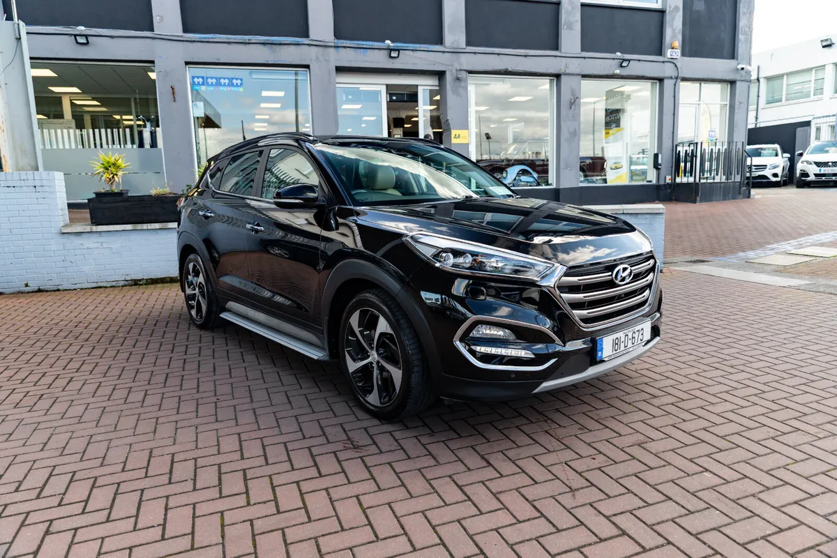HYUNDAI TUCSON 1.7 CRDI PREMIUM PLUS 5DR ESTATE // - Image 1