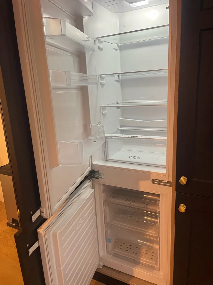 Fridge freezer - Image 1