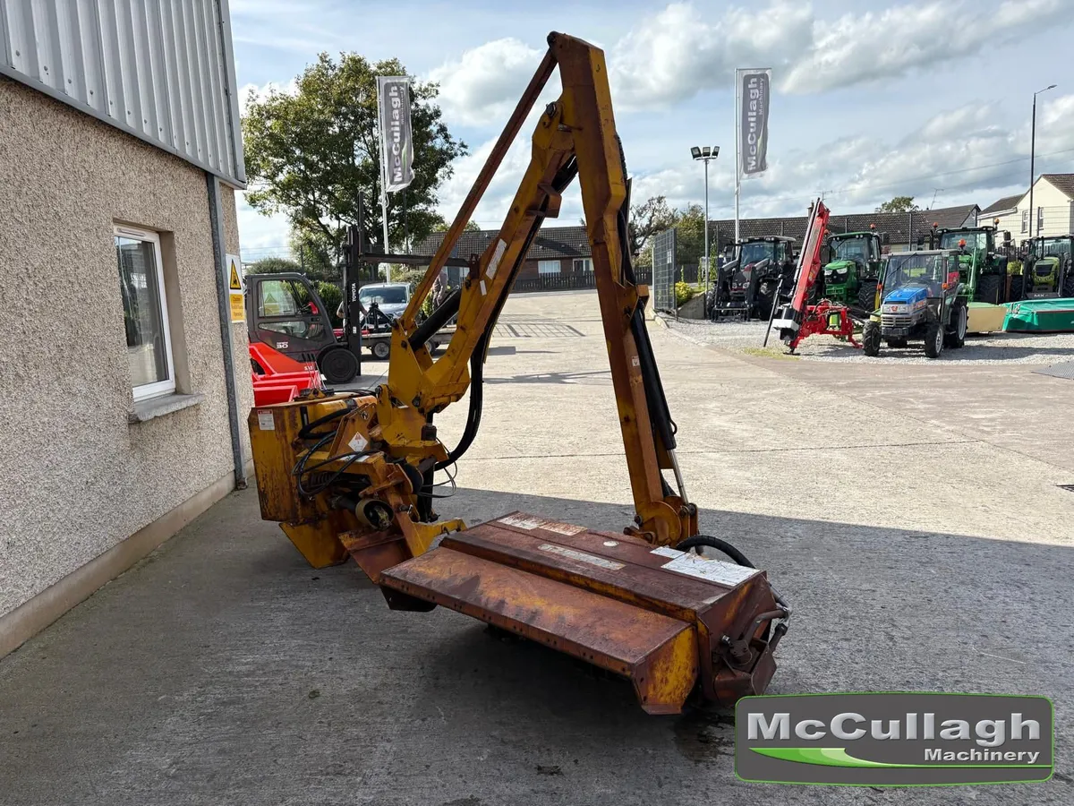 Used McConnel PA93 Hi-Power Hedgecutter - Image 3