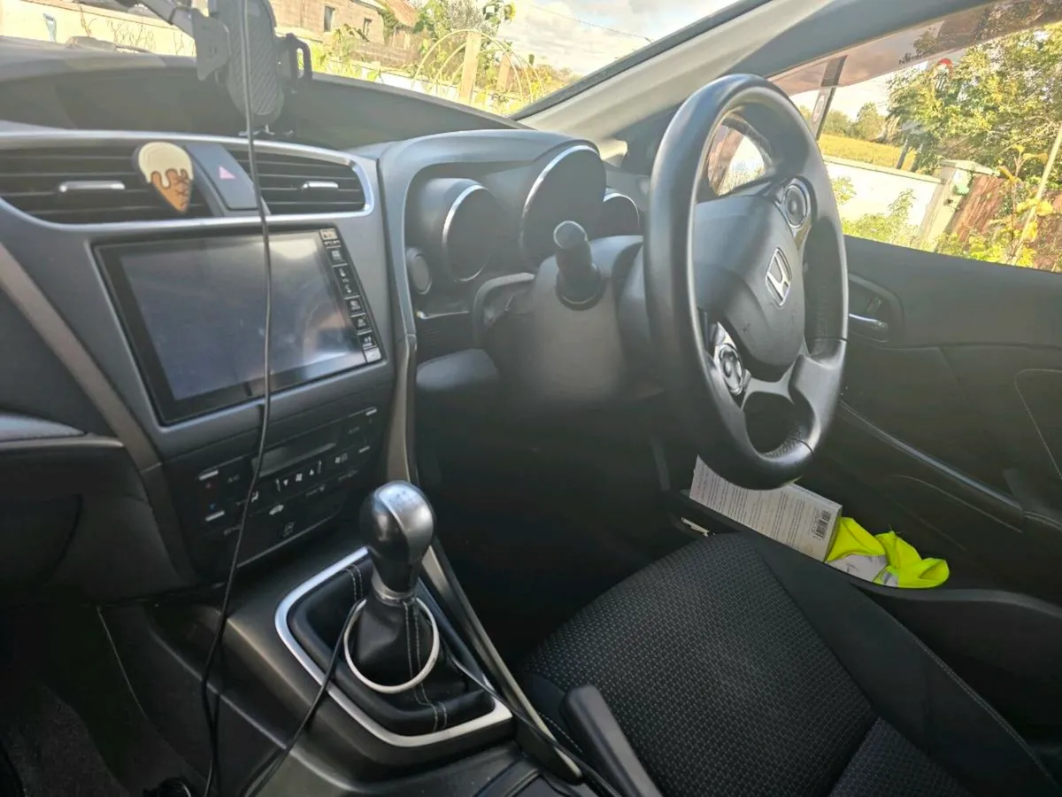 Honda Civic 171 1.6dtec - Image 4