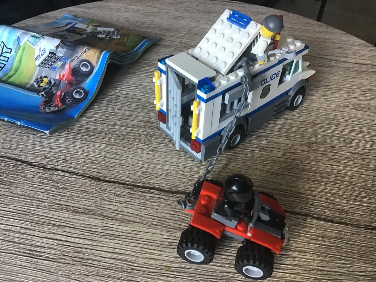 Lego city Police Prisoner Transporter - Image 4