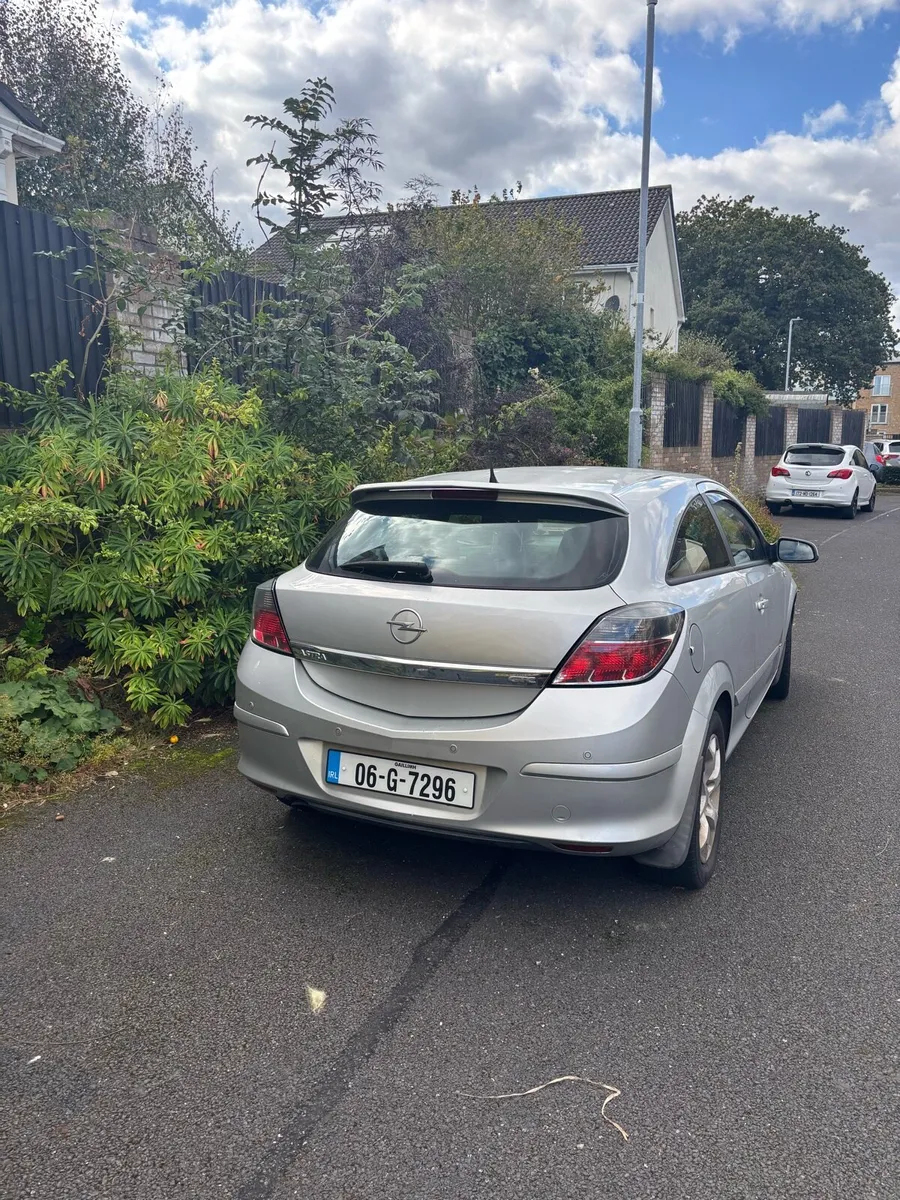Opel Astra - Image 2