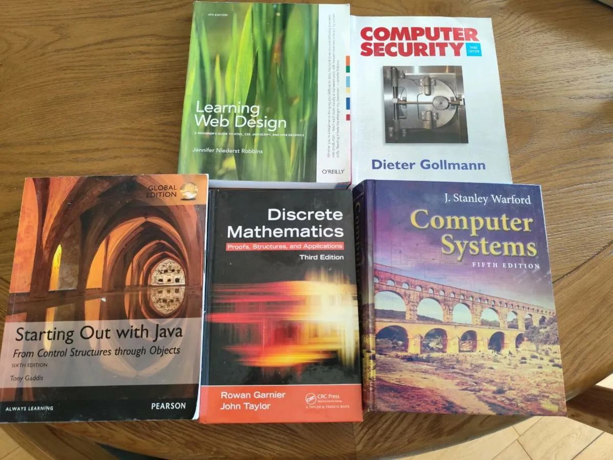 Information Technology College books - Image 1