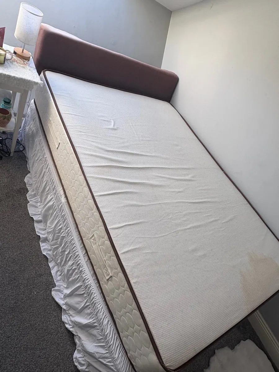 Bed - Image 3