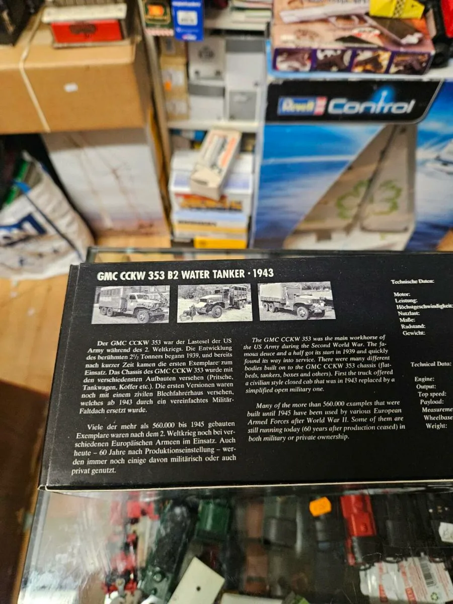 Corgi Minichamps American WW2 Truck - Image 3