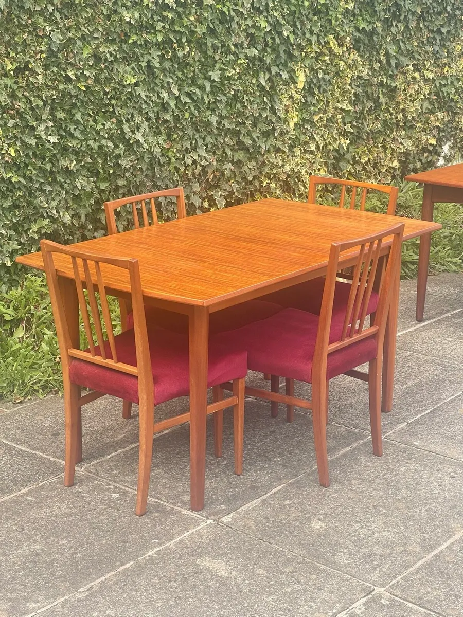 Mid century dining - Image 1