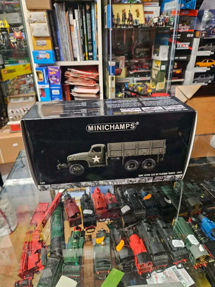 Corgi Minichamps American WW2 Truck - Image 1