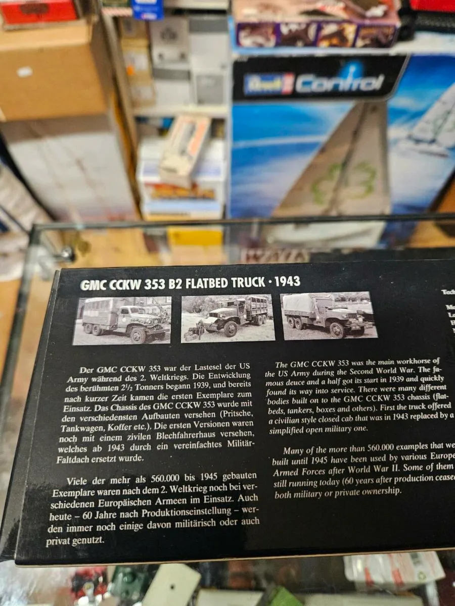 Corgi Minichamps American WW2 Truck - Image 3