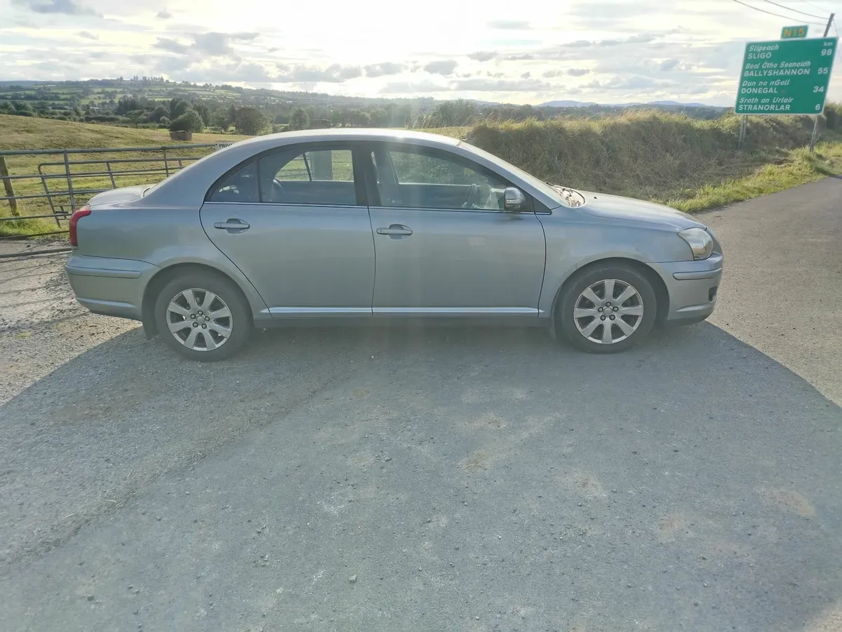 Toyota Avensis 2009 - Image 3