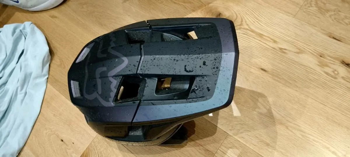 Fox Dropframe Pro Helmet - Image 2