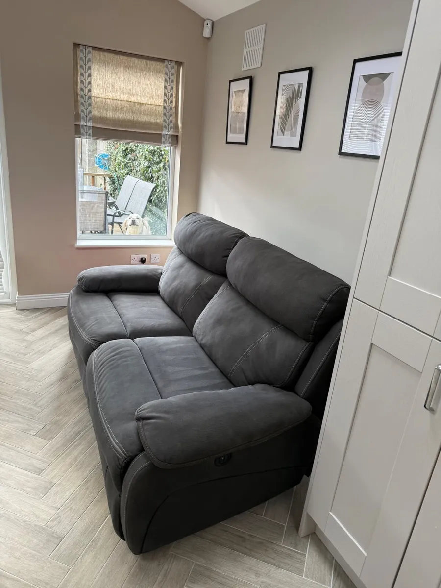 Recliner Sofa - Image 3