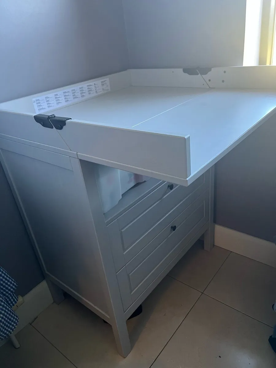 Sundvik IKEA changing table - Image 2