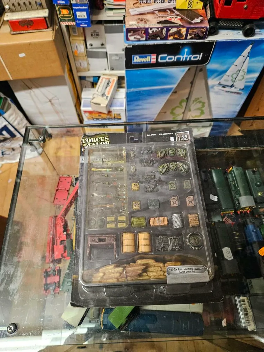 Corgi Forces of Valor Road to Berlin Pack - Image 1