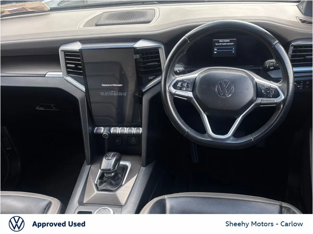 Volkswagen Amarok 3.0 V6 Style 4x4 Auto - Image 2