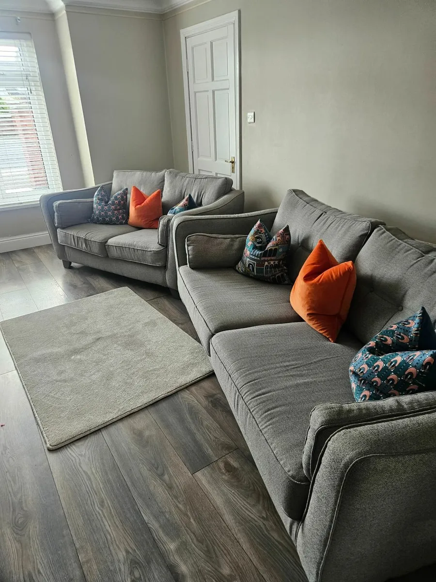 Grey 4 seater sofa and 2 seater Sofa - Image 2